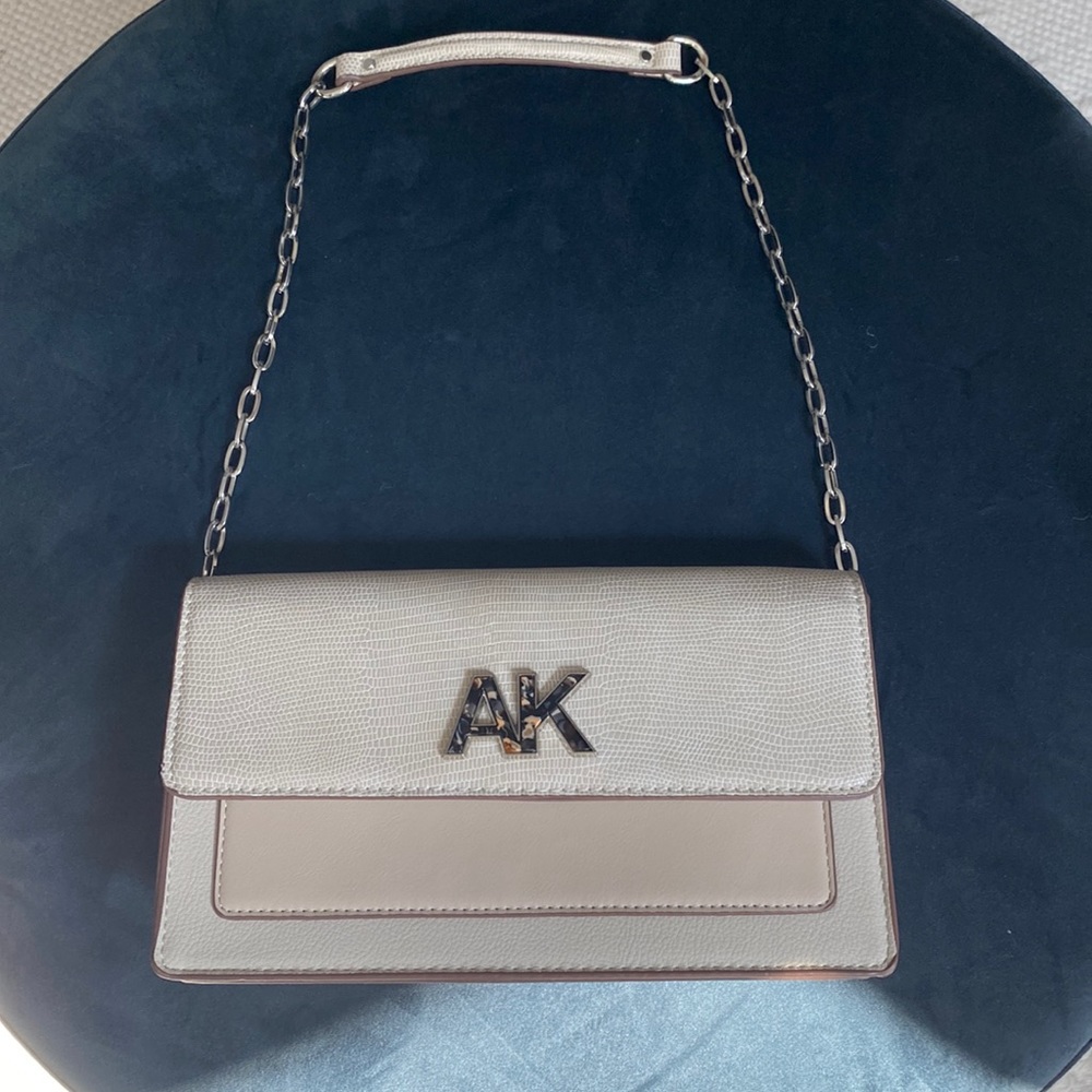 Small Anne Klein clutch
